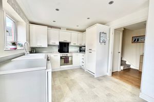 Kitchen- click for photo gallery
